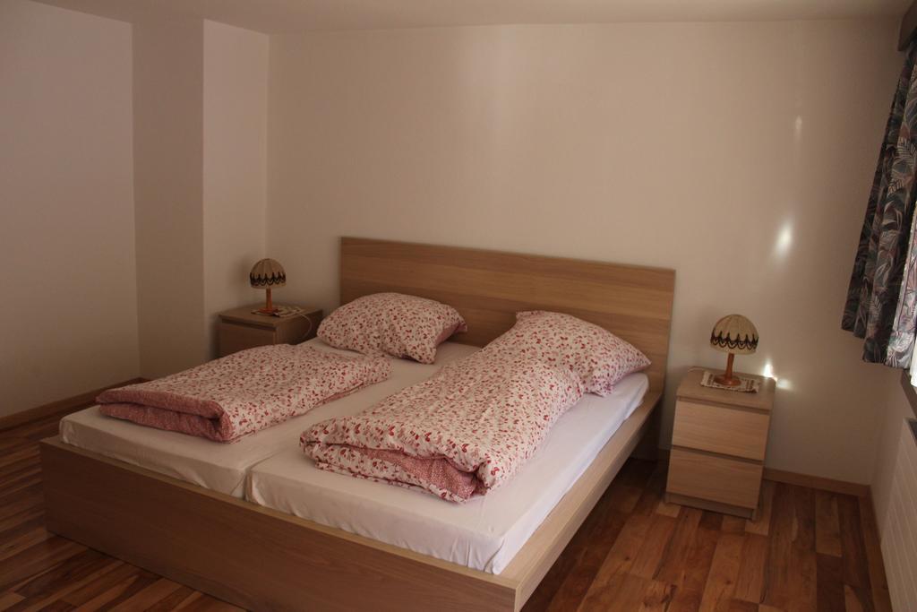 Ferienwohnung Silberdistel, Saastalstrasse 178 객실 사진