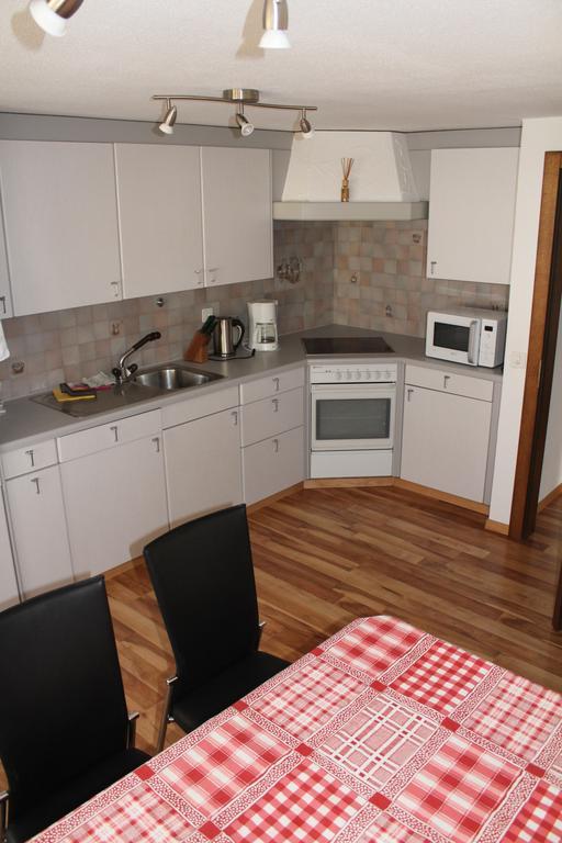 Ferienwohnung Silberdistel, Saastalstrasse 178 객실 사진